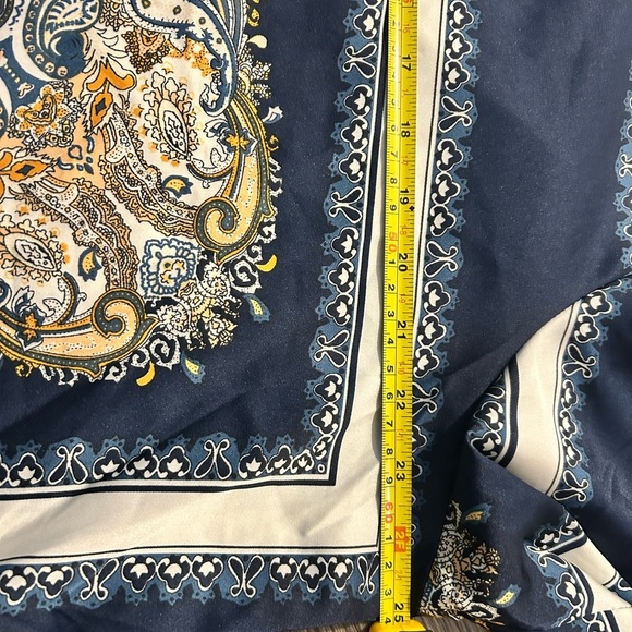 Fashion Nova NWOT Posh And Deluxe Satin Paisley Shirt | Blue/combo | Size 2XL - Picture 15 of 15